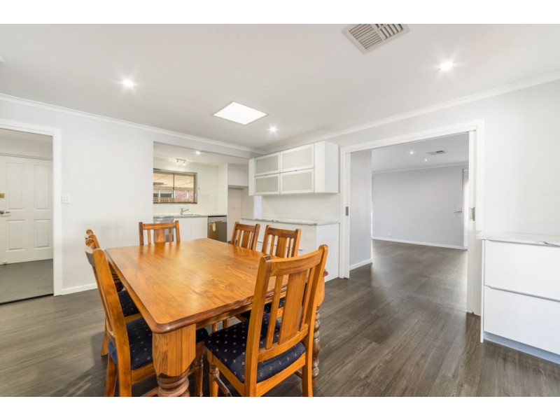 8 Bristol Way, Salisbury East SA 5109