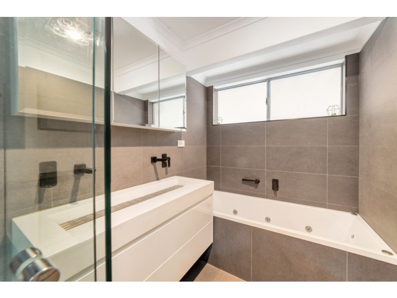 8 Bristol Way, Salisbury East SA 5109