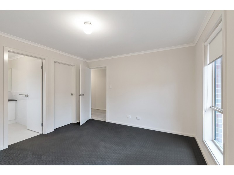 1 Ray Street, Para Hills SA 5096