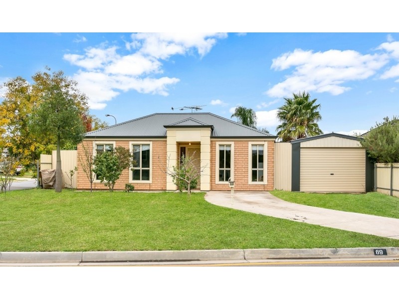 69 Castle Drive, Burton SA 5110