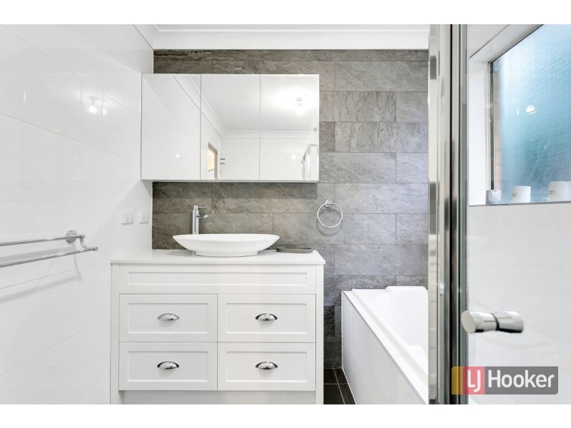 69 Castle Drive, Burton SA 5110