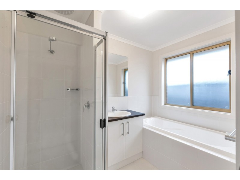 1 Ray Street, Para Hills SA 5096