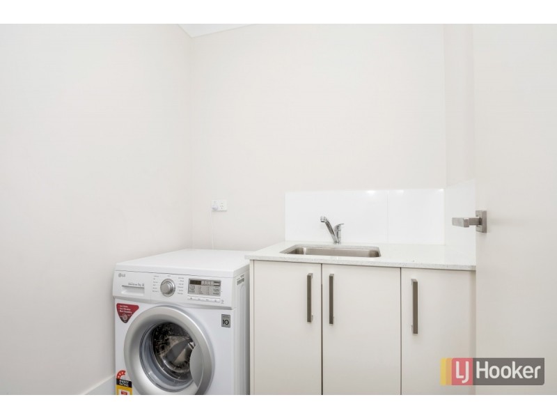 112/2 Augustine Street, Mawson Lakes SA 5095