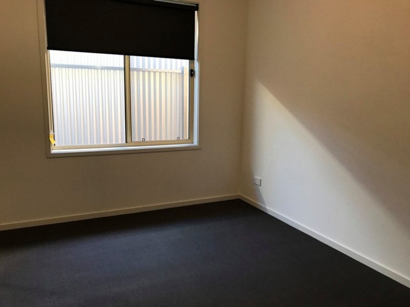 1b Hawke Crescent, Salisbury East SA 5109