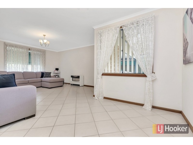 7 Lauren Drive, Paralowie SA 5108