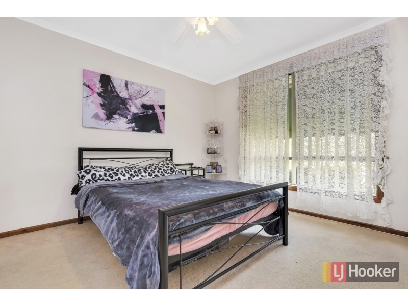 7 Lauren Drive, Paralowie SA 5108