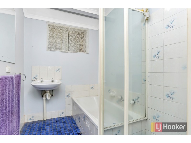 12 Barton Crescent, Burton SA 5110