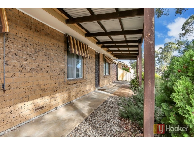 12 Barton Crescent, Burton SA 5110