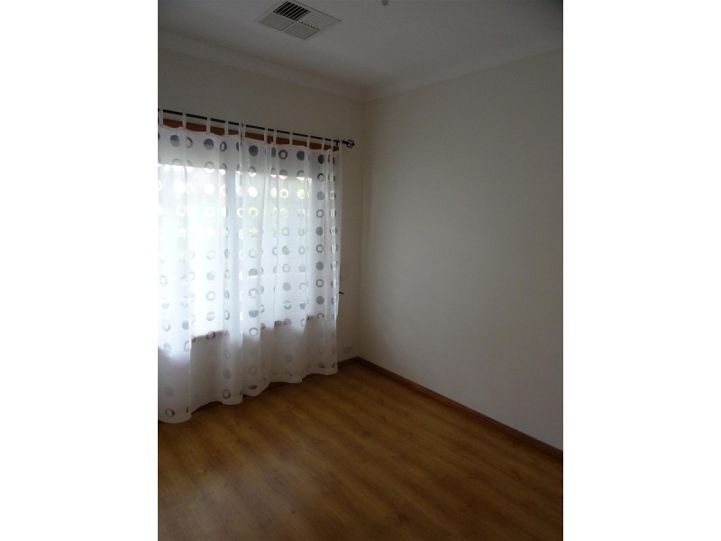 24 Sylvia Street, Blair Athol SA 5084