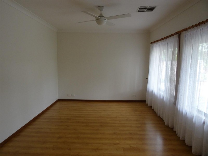 24 Sylvia Street, Blair Athol SA 5084