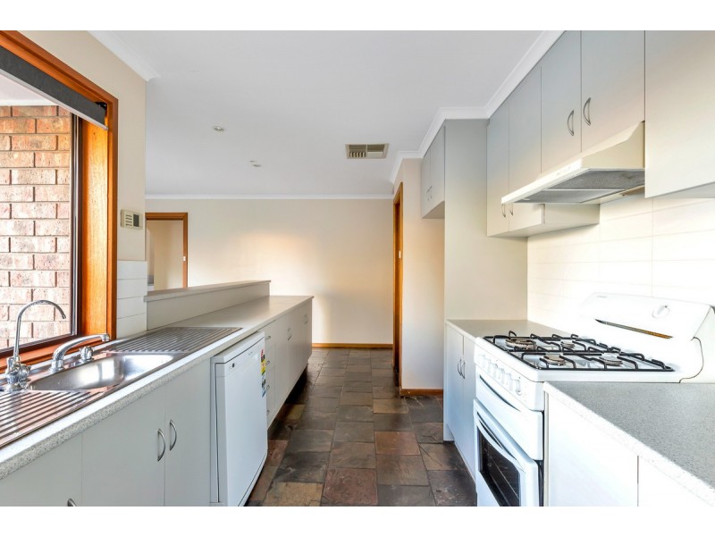 6 Borrowdale Court, Wynn Vale SA 5127