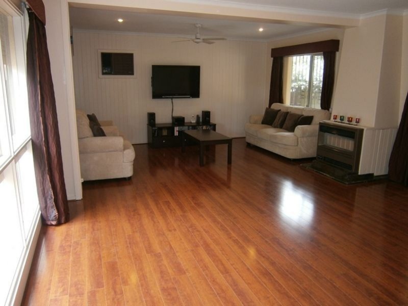 7 Rosewall Avenue, Gulfview Heights SA 5096