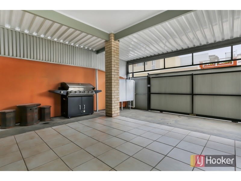 23 St Clair Avenue, Mawson Lakes SA 5095