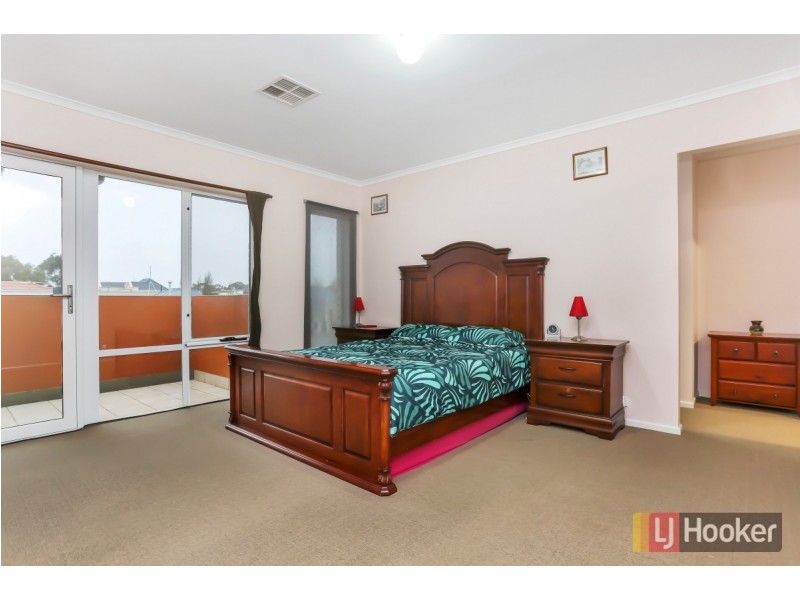 23 St Clair Avenue, Mawson Lakes SA 5095