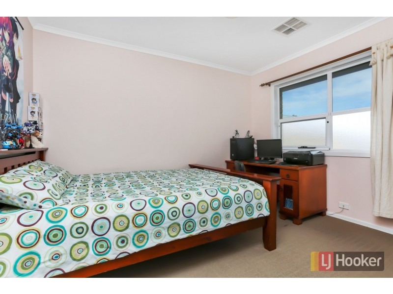 23 St Clair Avenue, Mawson Lakes SA 5095