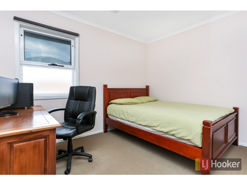 23 St Clair Avenue, Mawson Lakes SA 5095