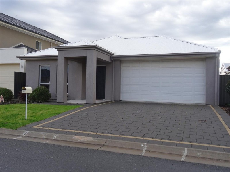 39 Bimini Crescent, Mawson Lakes SA 5095