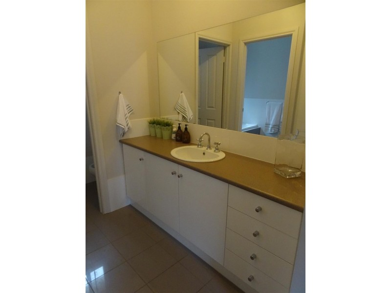 39 Bimini Crescent, Mawson Lakes SA 5095