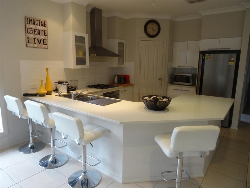 39 Bimini Crescent, Mawson Lakes SA 5095