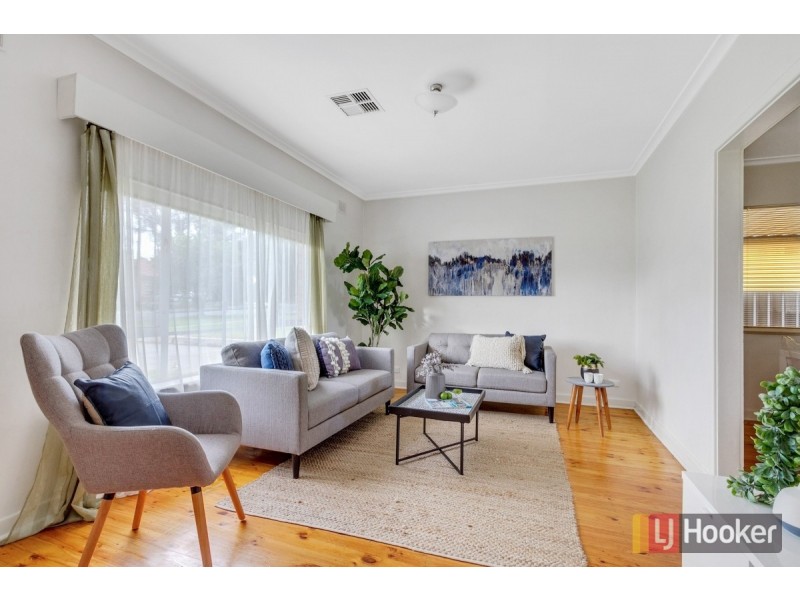 19 Williamson Road, Para Hills SA 5096