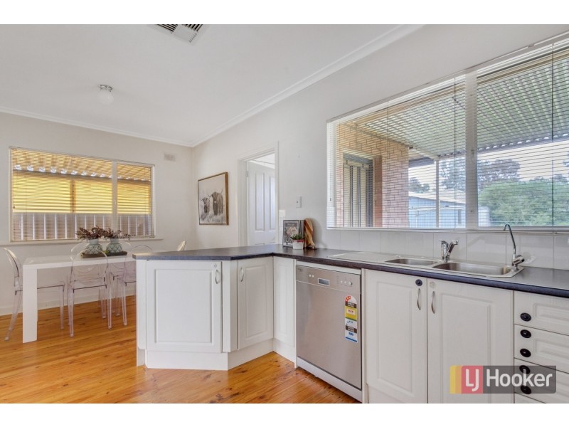 19 Williamson Road, Para Hills SA 5096