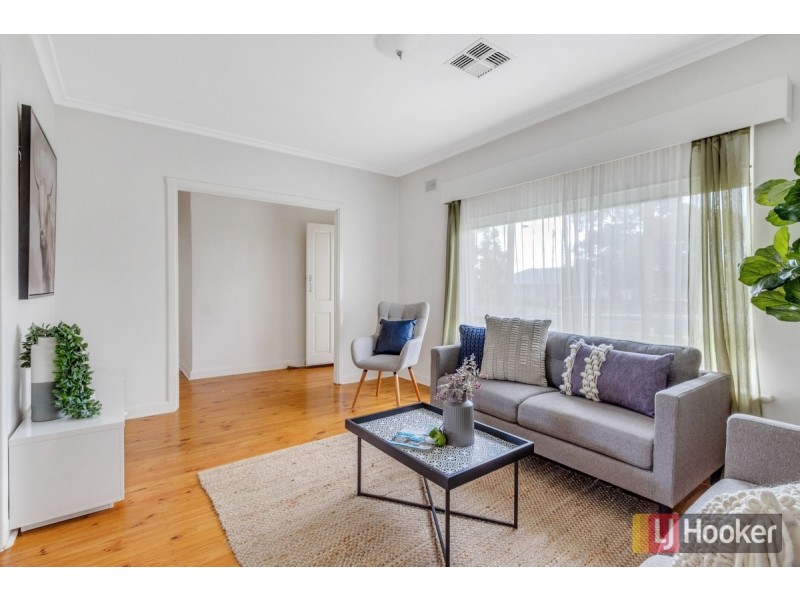 19 Williamson Road, Para Hills SA 5096