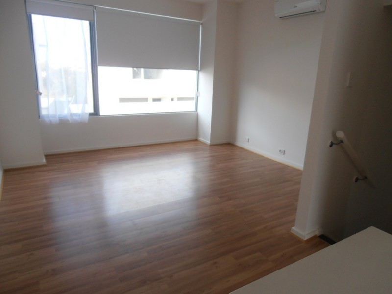 11/7-17 St Kitts Place, Mawson Lakes SA 5095