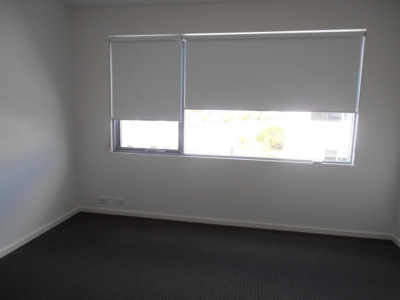 11/7-17 St Kitts Place, Mawson Lakes SA 5095