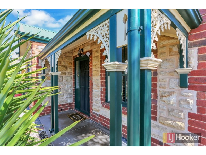 12 Blue Wren Circuit, Mawson Lakes SA 5095