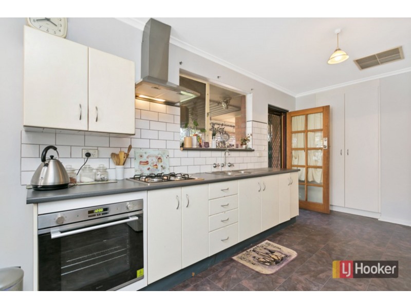 5 Bindi Street, Para Hills West SA 5096