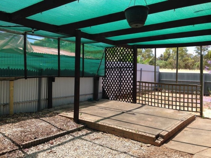 79 Fuller Crescent, Elizabeth East SA 5112