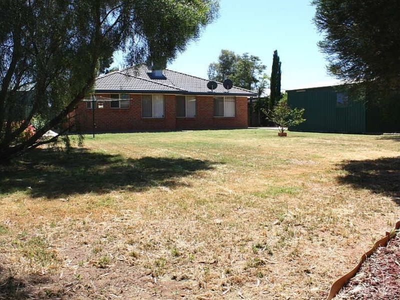 17 Oakdene Court, Paralowie SA 5108