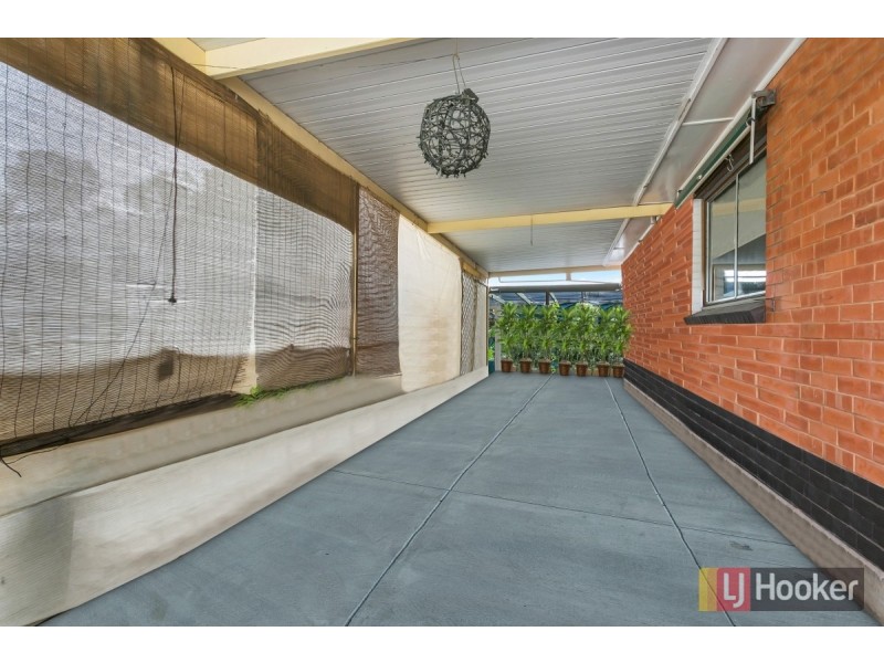 22 Winklebury Road, Elizabeth Vale SA 5112