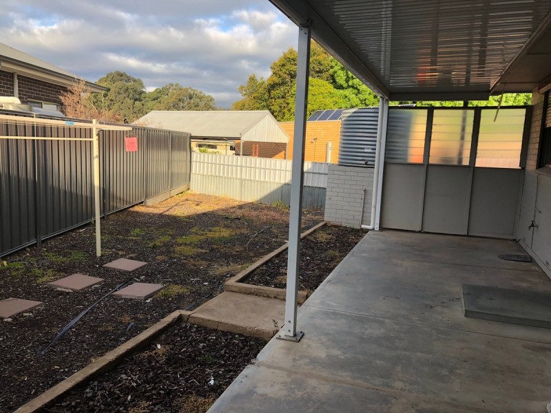 4 Crescent Court, Ridgehaven SA 5097