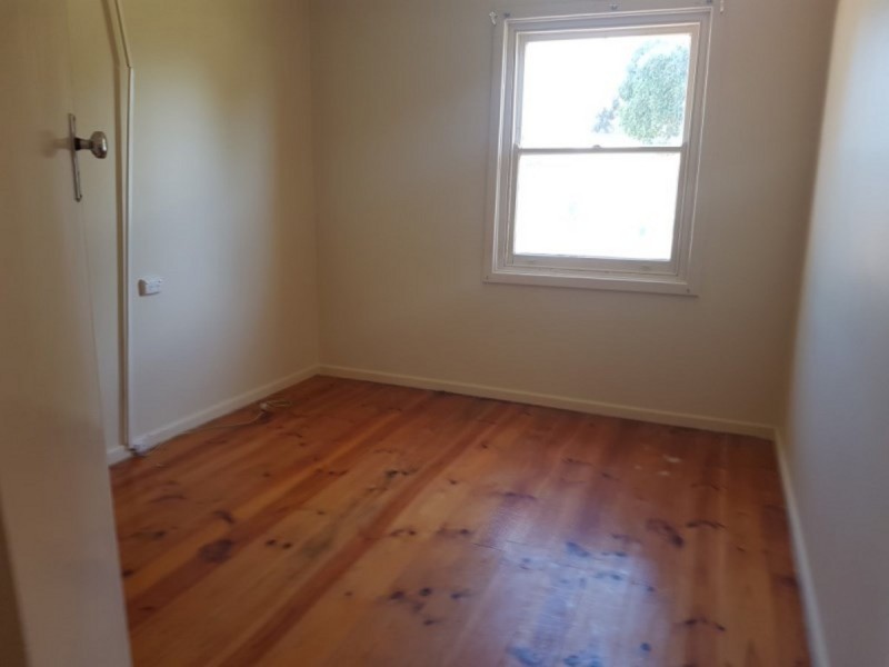 10 Whitford Road, Elizabeth South SA 5112