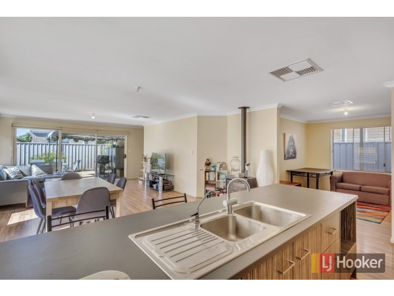5 Golden Circuit, Parafield Gardens SA 5107