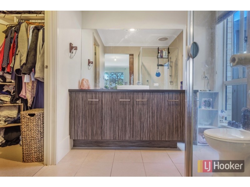 5 Golden Circuit, Parafield Gardens SA 5107