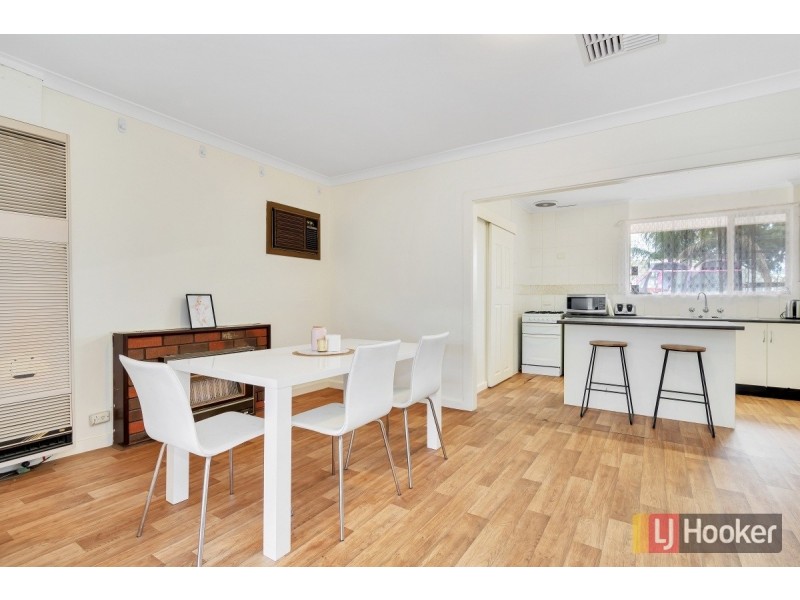 8 Benaud Avenue, Salisbury East SA 5109