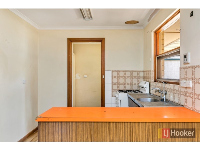 11 Middle Avenue, Paralowie SA 5108