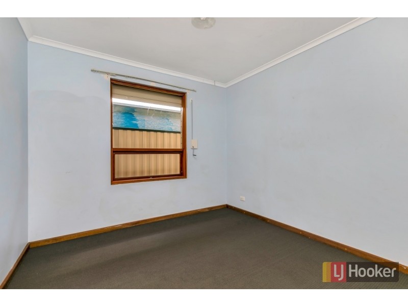 11 Middle Avenue, Paralowie SA 5108