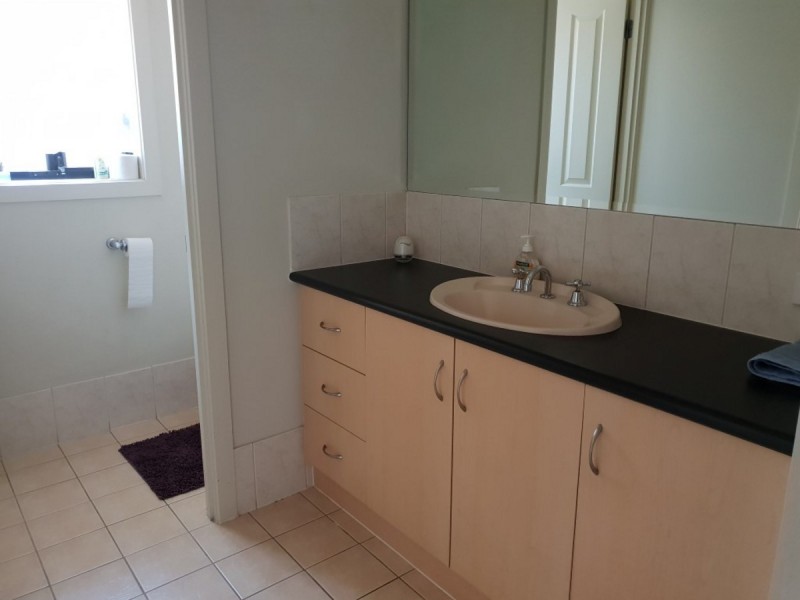 9 Wattlebird Drive, Burton SA 5110