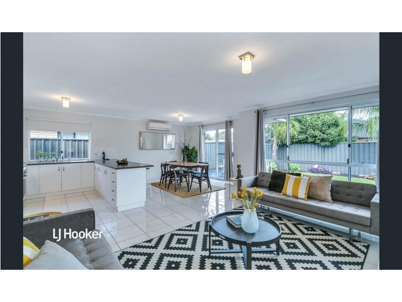 33 Coonawarra Avenue, Andrews Farm SA 5114