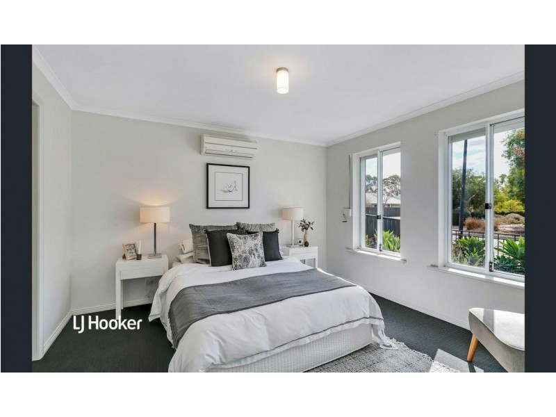 33 Coonawarra Avenue, Andrews Farm SA 5114
