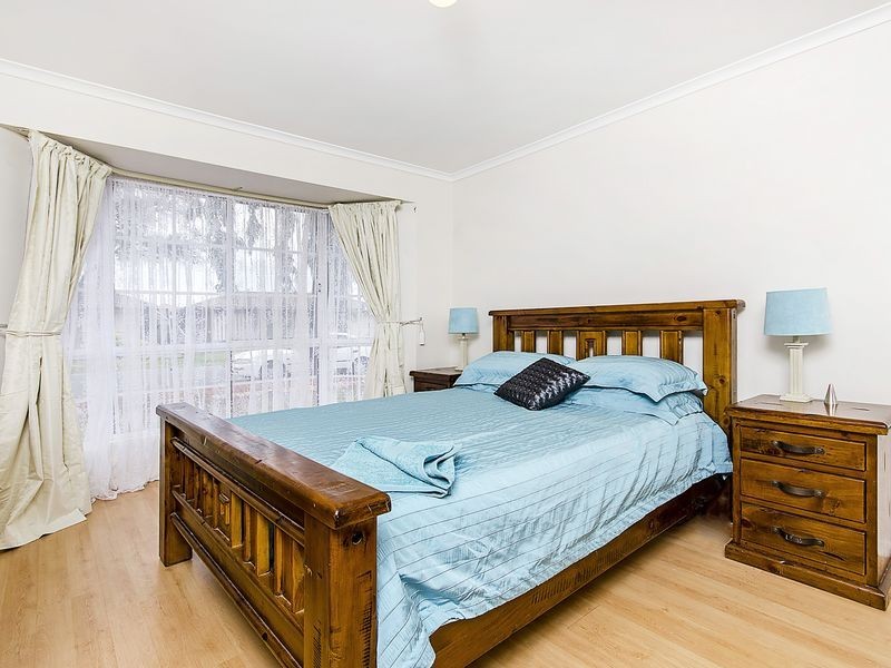 78 Magdalena Crescent, Paralowie SA 5108