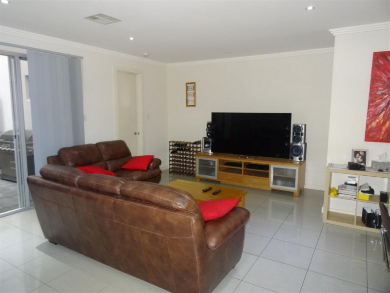 15 Augustine Street, Mawson Lakes SA 5095