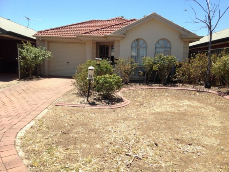 25 Casanor Crescent, Paralowie SA 5108
