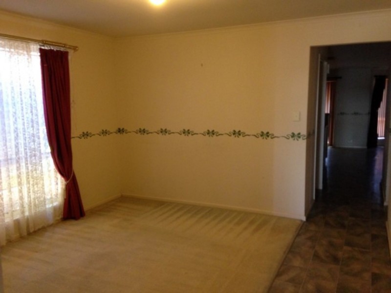 25 Casanor Crescent, Paralowie SA 5108