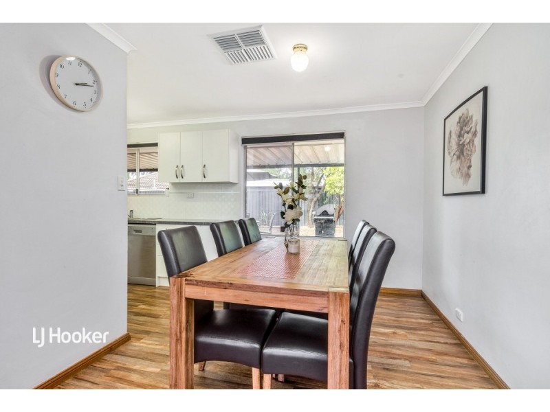8 Rustic Grove, Andrews Farm SA 5114