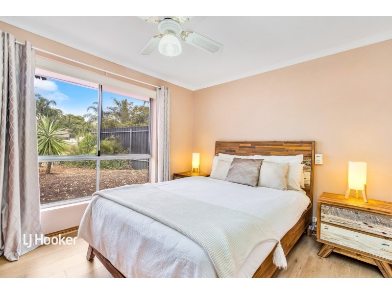 8 Rustic Grove, Andrews Farm SA 5114