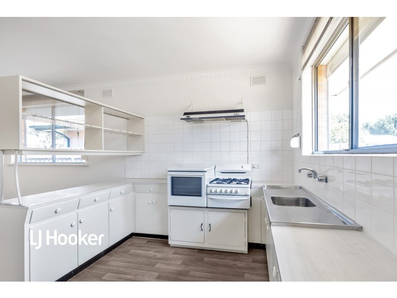 18 Harvey Drive, Salisbury East SA 5109